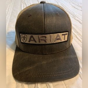 Ariat Snap-On Cap